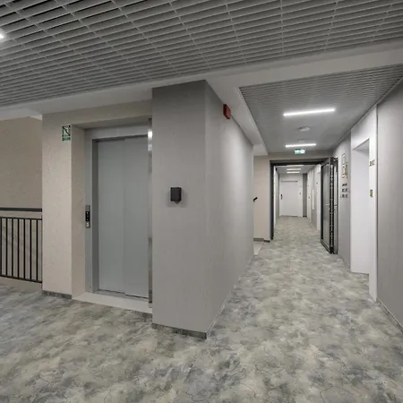 Amber Park 408 Apartment *